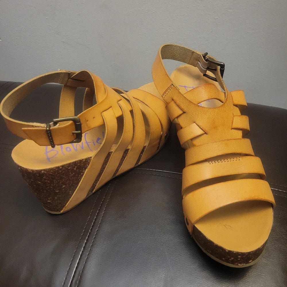 Strappy tan sandals